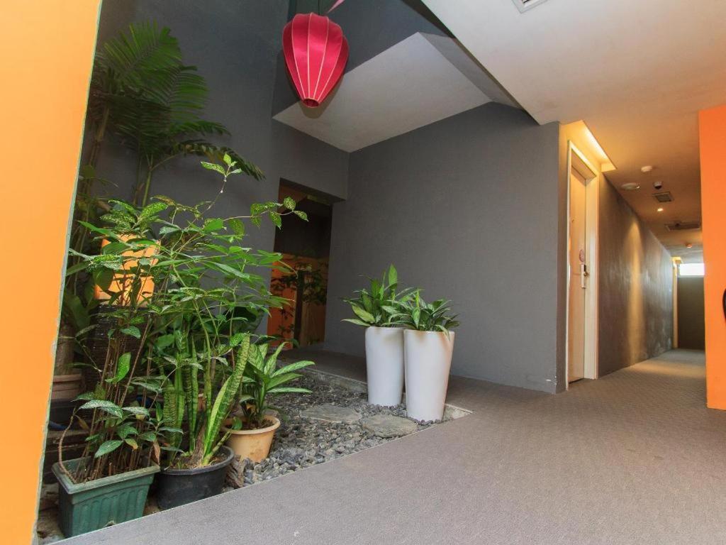 Bliss Boutique Hotel Джохор Бахру Екстериор снимка