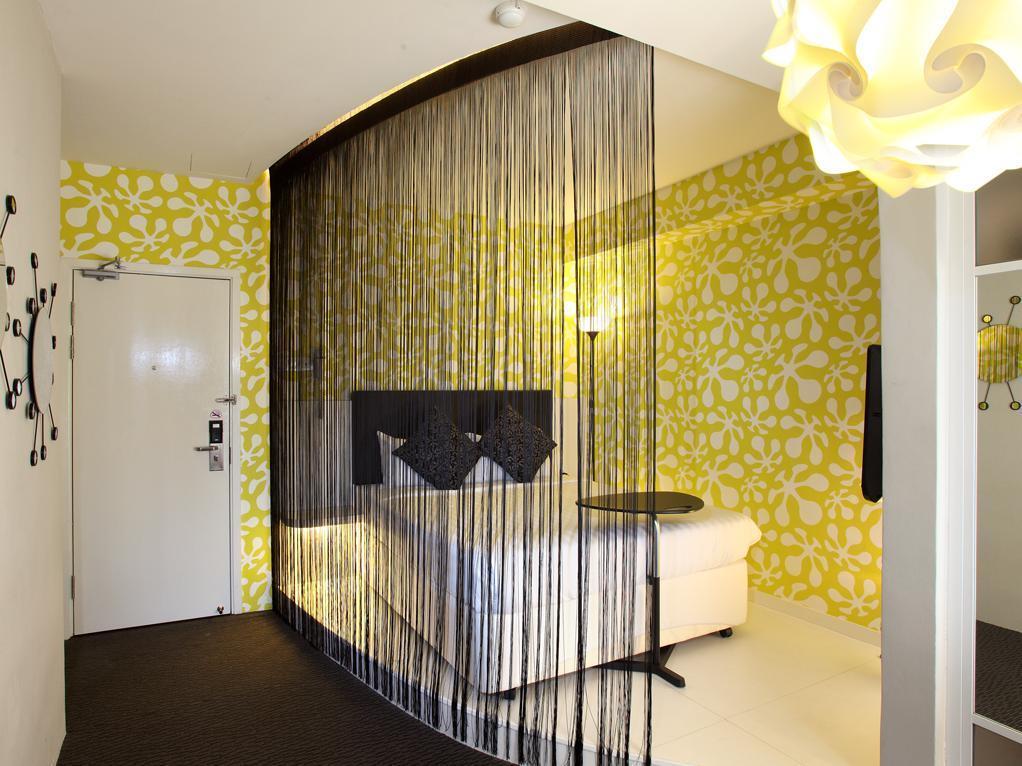 Bliss Boutique Hotel Джохор Бахру Екстериор снимка