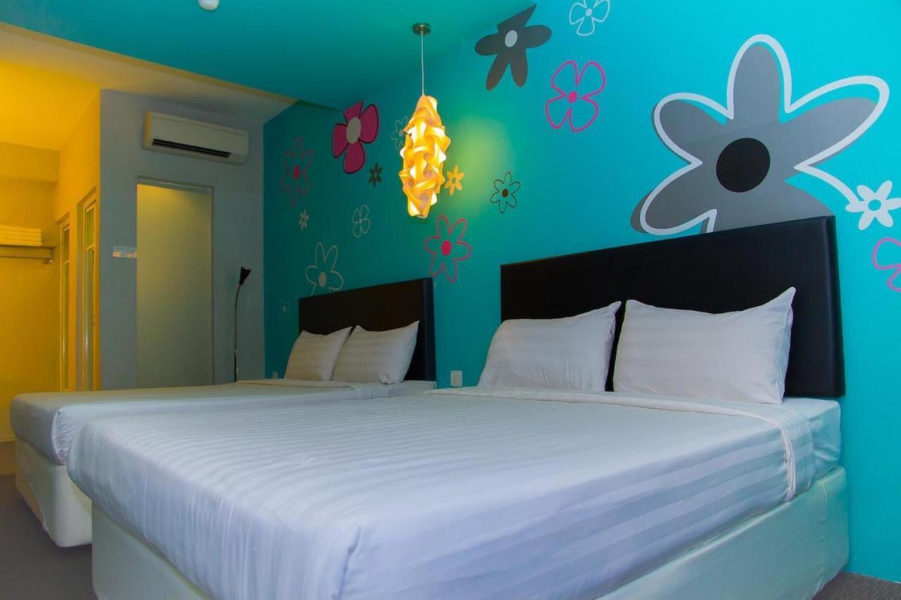 Bliss Boutique Hotel Джохор Бахру Екстериор снимка