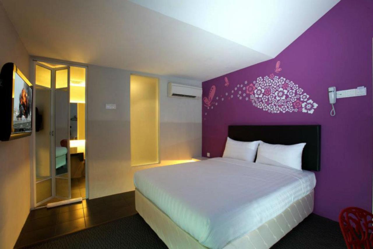 Bliss Boutique Hotel Джохор Бахру Стая снимка